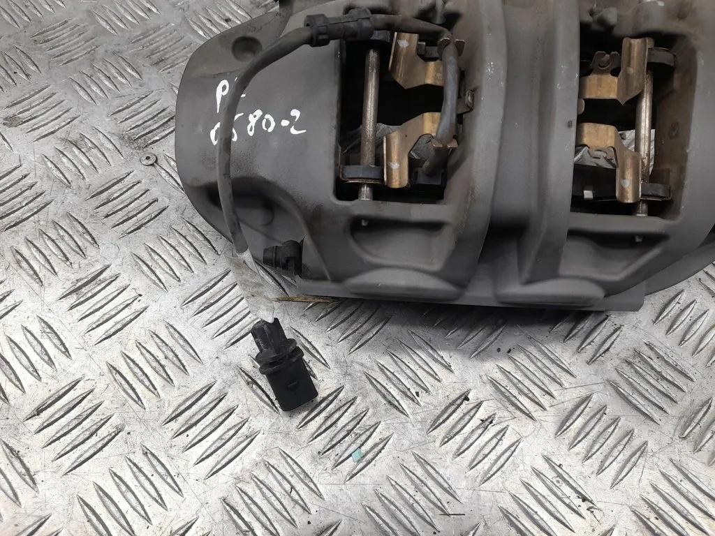 фото №5, Audi q5 sq5 80a615105q перед сторона левая суппорты