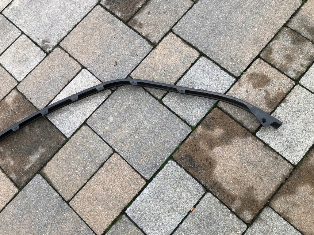 фото №6, Hyundai kona накладка-спойлер бампера перед