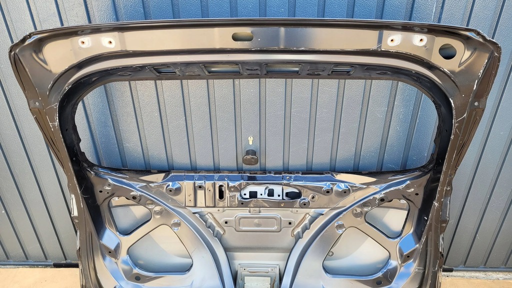 фото №12, Крышка багажника задняя задняя багажника honda hr-v hrv ii 2 15-