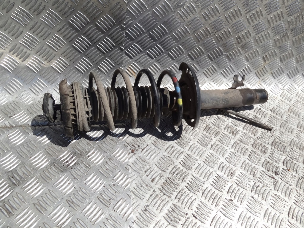 Купити Citroen c-elysee 2019 рестайлінг  1,5 adblue амортизатор передній лівий оригінал