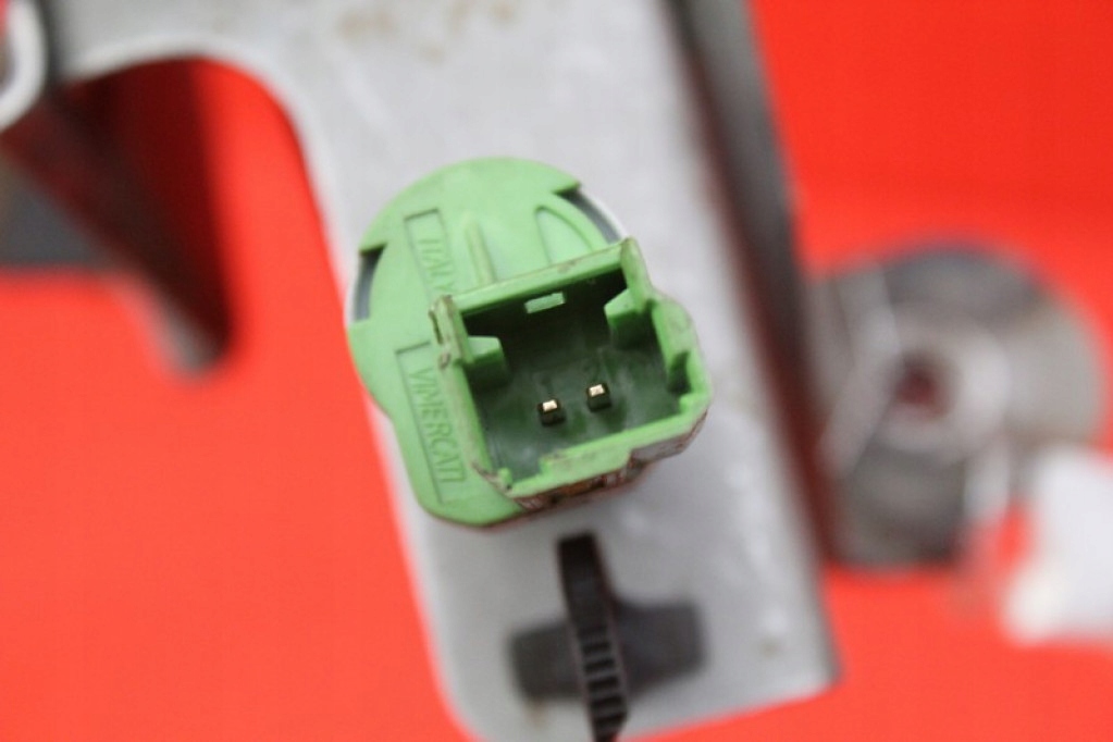 Педаль сцепление eu 465034726r renault captur 1 i 1.2 tce 120 km 13-19 с Разборки