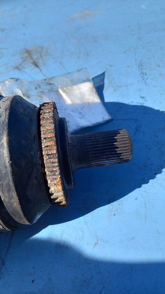 фото №6, Приводной вал правая volvo v70 ii s60 2.4 d5 163km