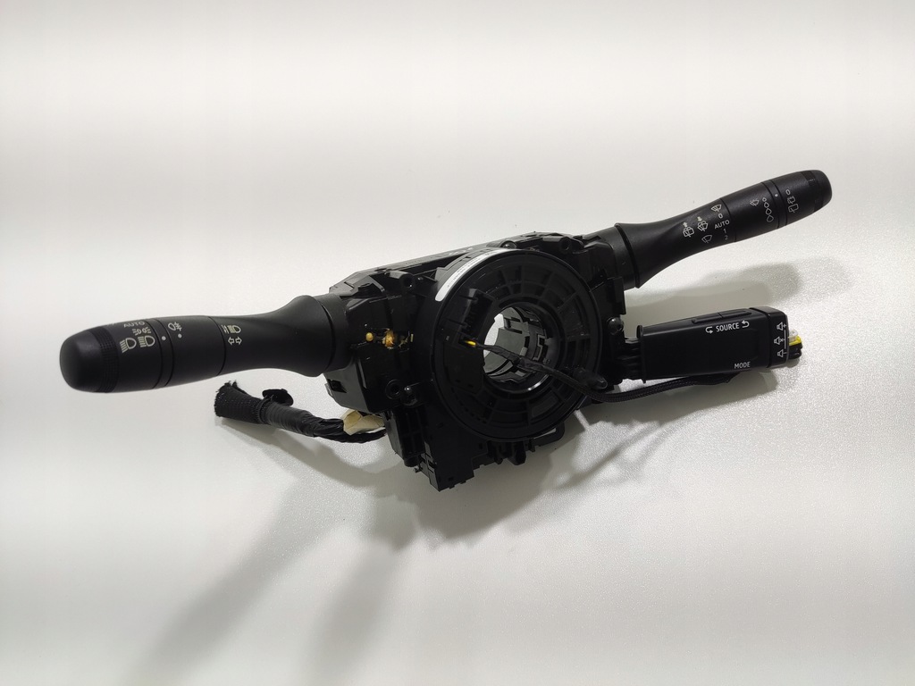 фото №3, Переключатель комбинированный света лента renault zoe ii 25554038r 255674797r