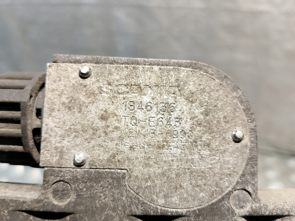 фото №13, Маслоприймач пального датчик рівня пального scania r420 оригінальний номер 1846136