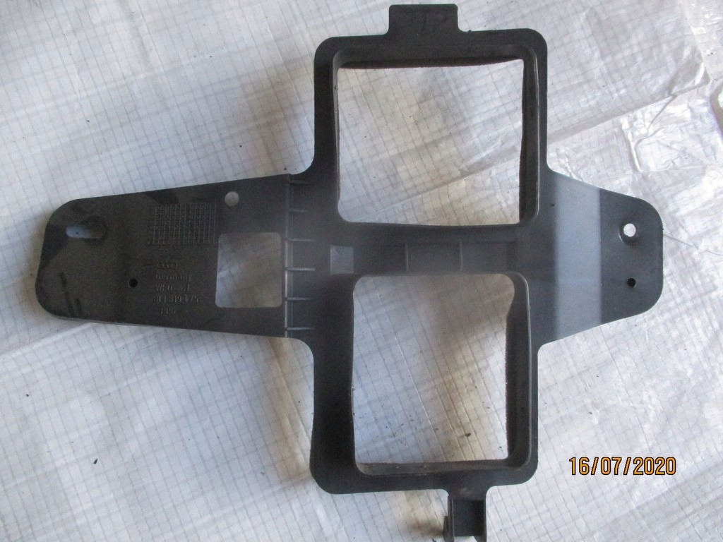 Защита 8l1819475 audi a 3 8 l Оригинал