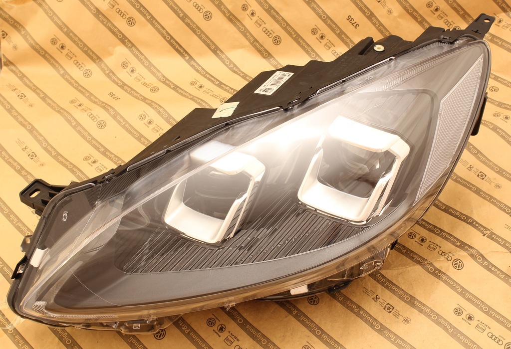 фото №1, Ford kuga mk3 st 3 iii 19-24 escape iv 19-22 лампа перед full led kpl