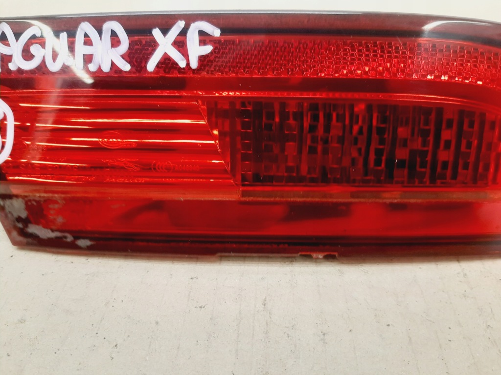 фото №12, Лампа правая + левая w крышка задняя задняя sedan jaguar xf x250 lata 2008-2011