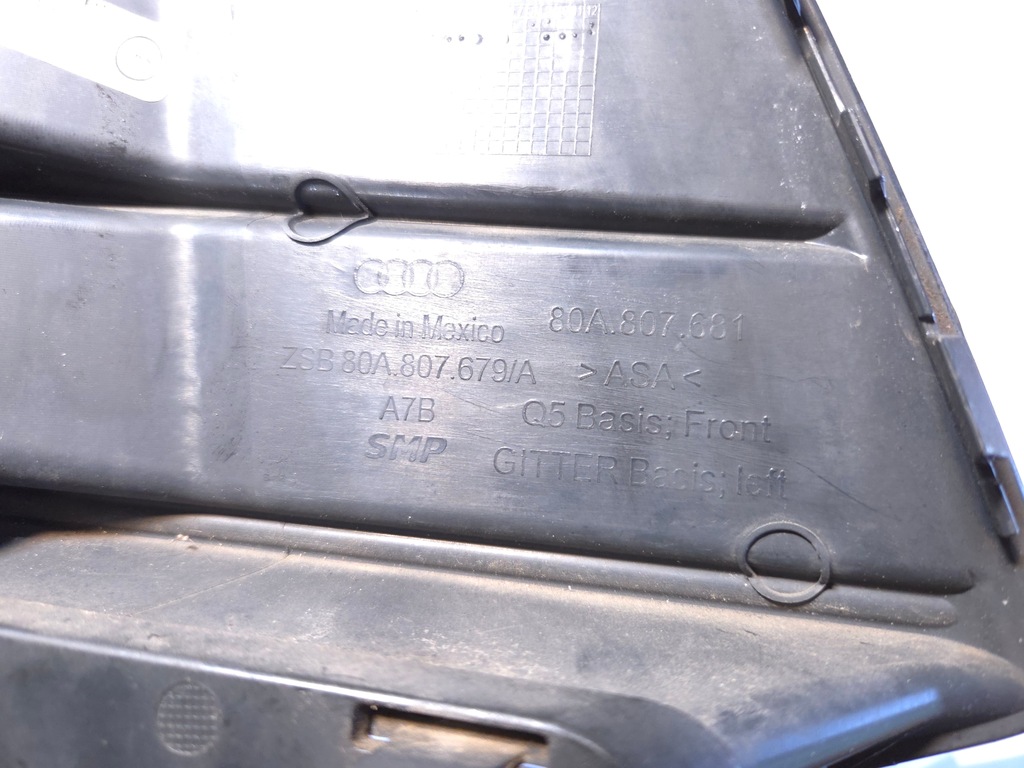 фото №7, Ґрати w бампер перед матовий 80a807681 80a807682 do audi q5