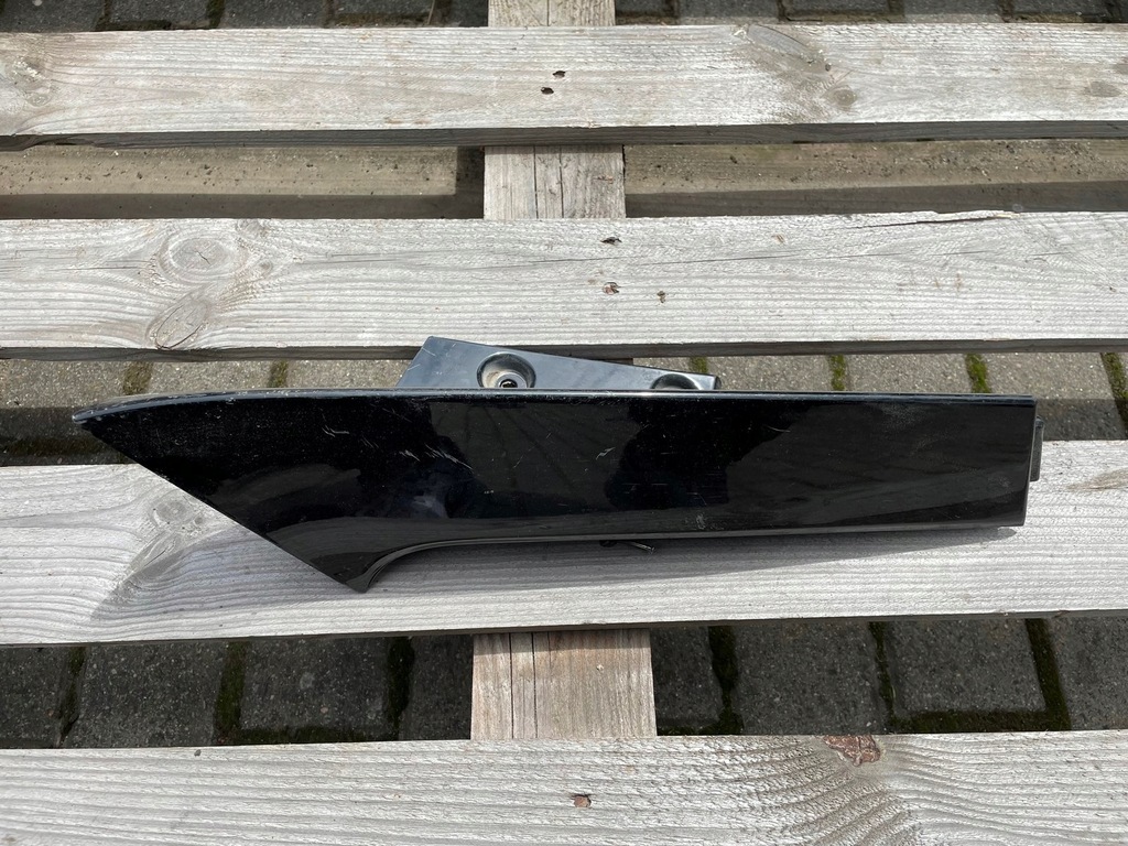 фото №1, X-trail t32 защита лампы правая задняя 960324ce0a