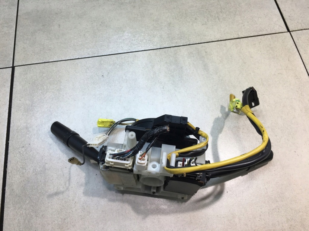 фото №7, Переключатель комбинированный subaru legacy iii 83111ae32