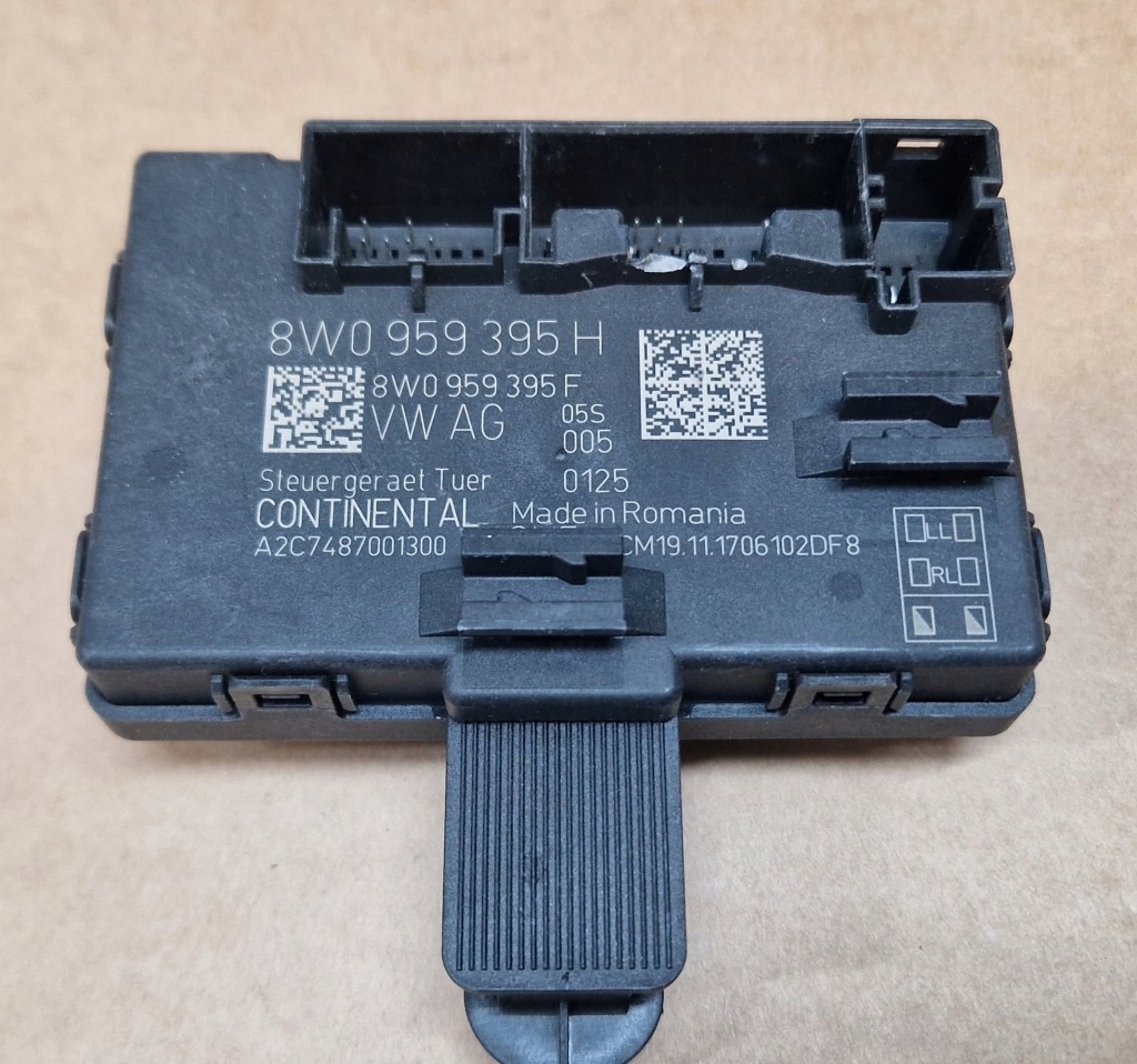 фото №1, Audi a4 b9 a5 8w блок управления модуль дверь 8w0959592h