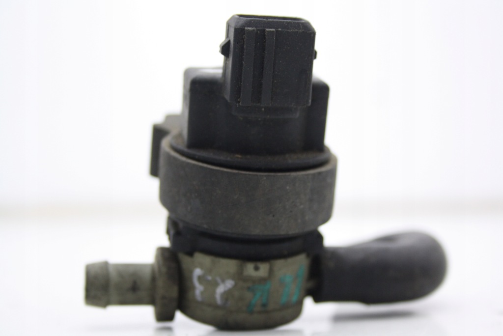Купити Клапан вакууму mercedes clk w208 w203 2,0 0004701693