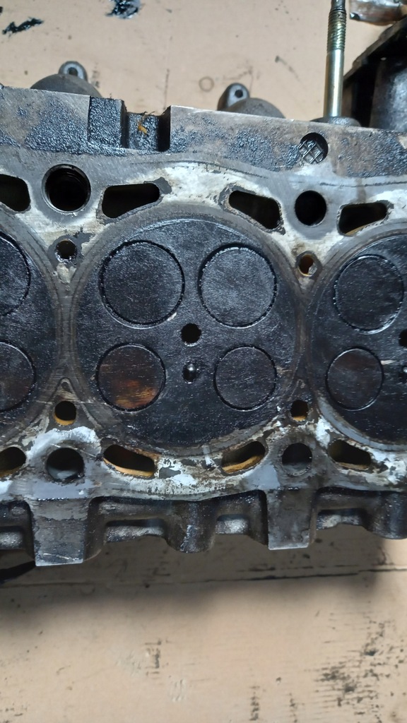 фото №11, Головка двигателя citroen c5 2.0d