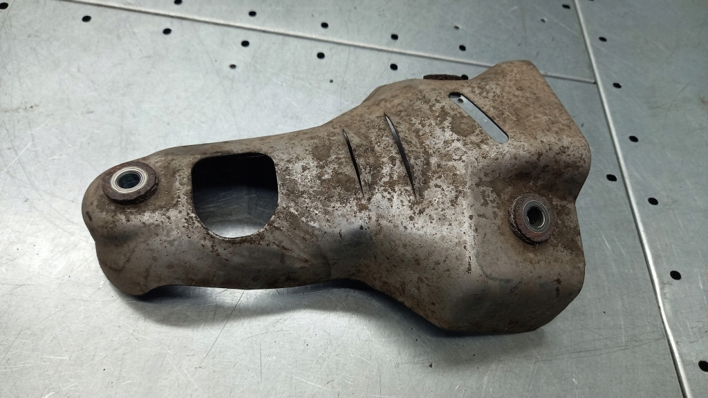 фото №1, Захист теплова toyota avensis t25 2.0d 05r