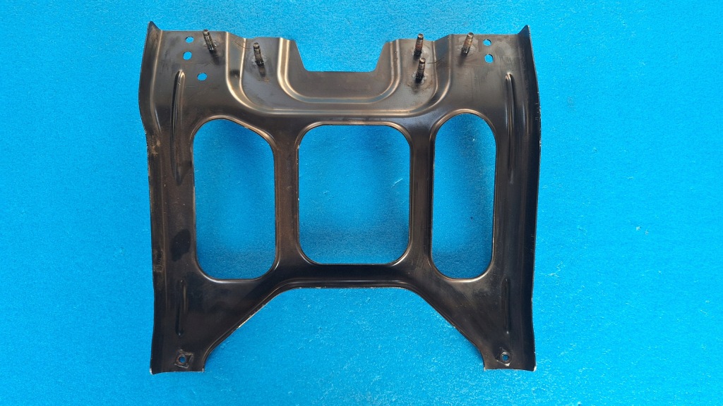 фото №1, Mercedes v w447 кронштейн радара передний