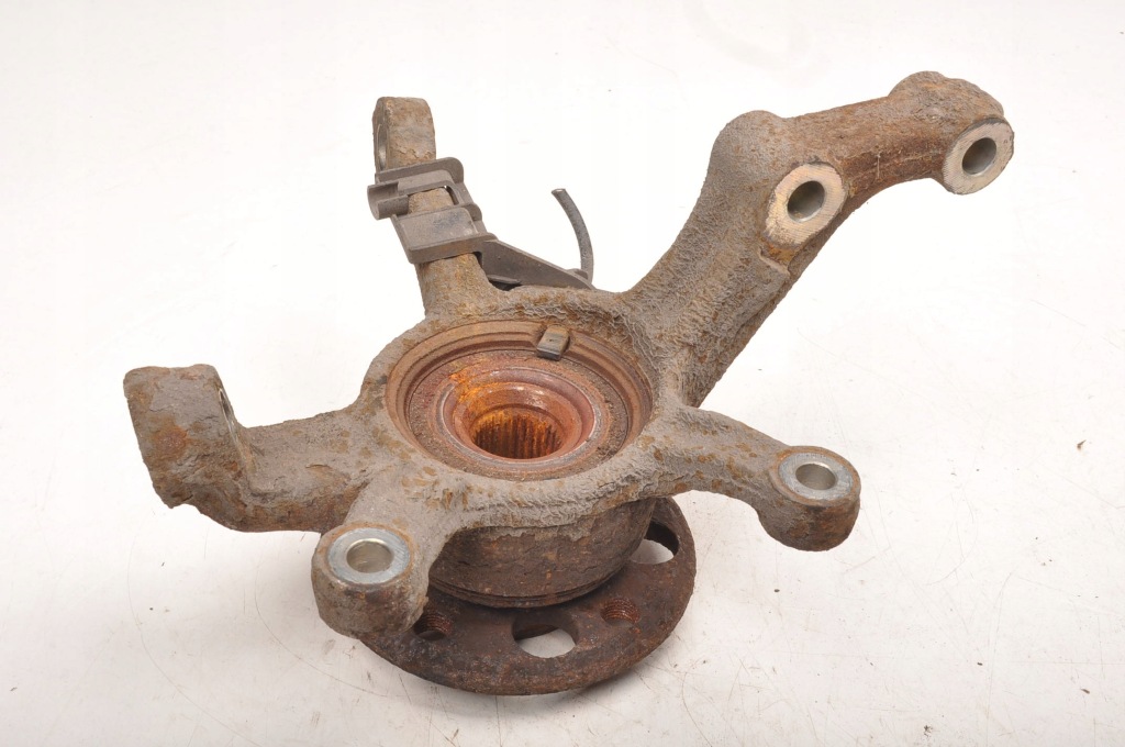 Mercedes w176 поворотний кулак ліва передня в Україні