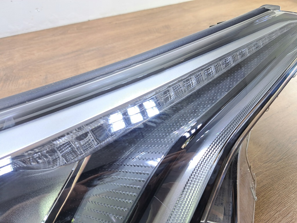 фото №5, Toyota ch-r chr лампа full led правая 81110-f4170-0