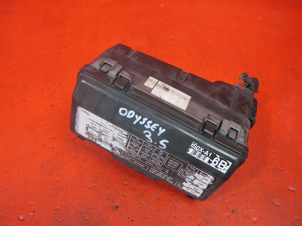 фото №8, Honda odyssey ii 98-04 3.5 коробка предохранителей