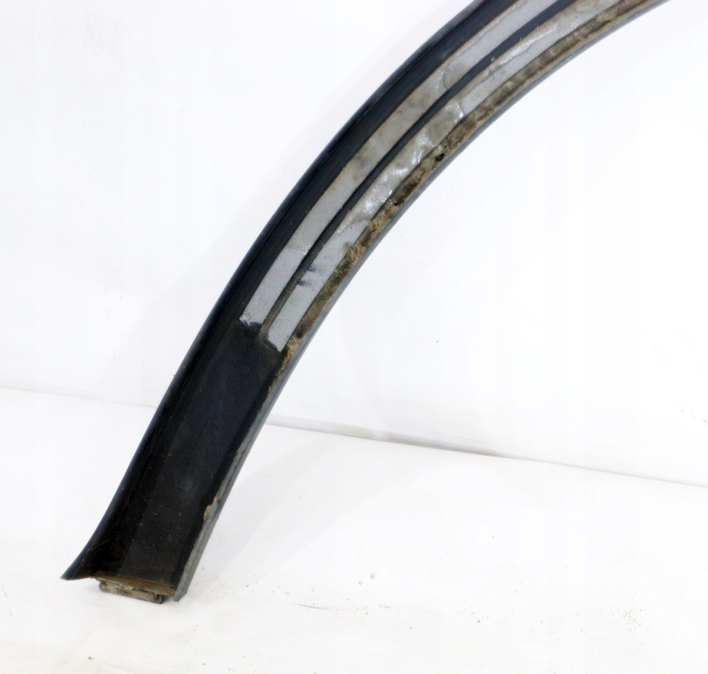 фото №11, Mercedes-benz glc накладка молдинг крыла правый задняя a2538850822 j-5999