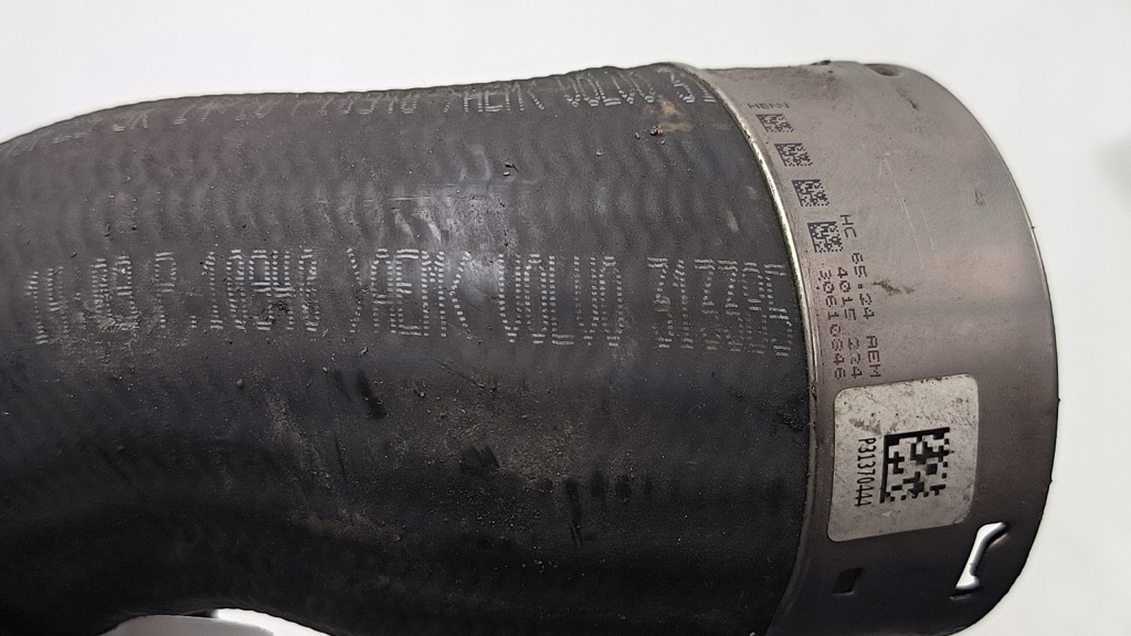 фото №2, Шланг труба воздухозаборник 31370444 volvo v60 i