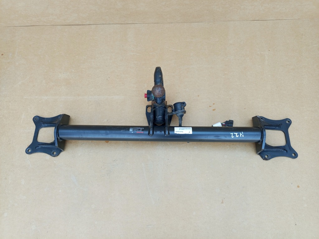 Tesla model x 2020- hak буксирувальний балка 55r-012370 Зі Шроту