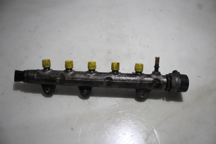 фото №3, Молдинг впрыскная renault trafic ii 2.0dci