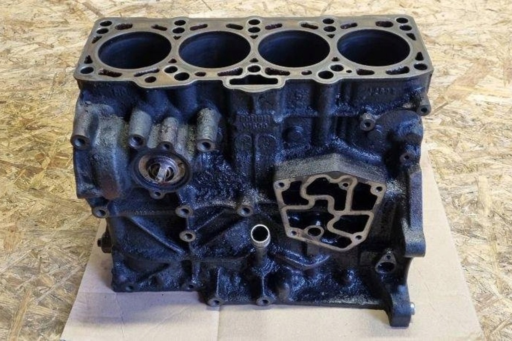 фото №8, Блок двигателя audi a4 avant 8d5, b5 03g103021c 1.9l дизель 2001