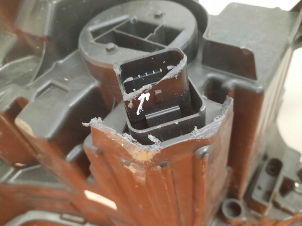 фото №10, Citroen c4 iii 20- фара левый перед лампа левая передняя 73243669