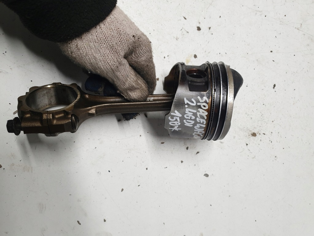 фото №1, Поршень поршни mitsubishi space wagon 2.4 gdi