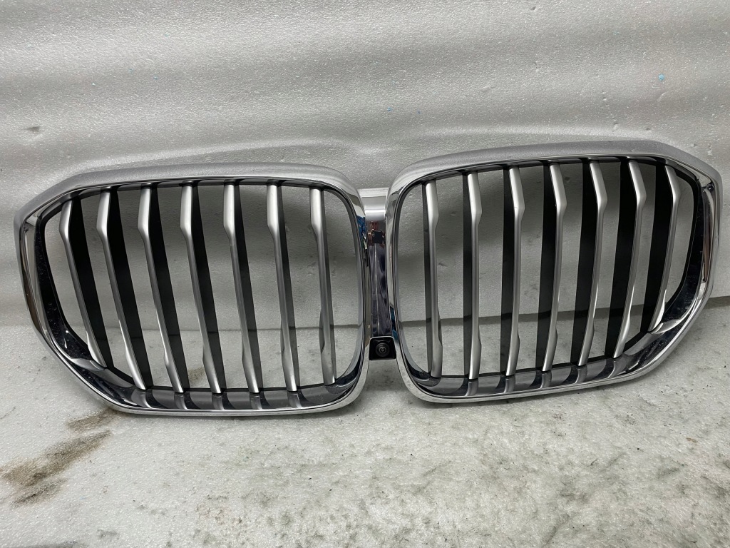 фото №1, Решітка радіатора решітка радіатора bmw x5 g05 камера 7454887
