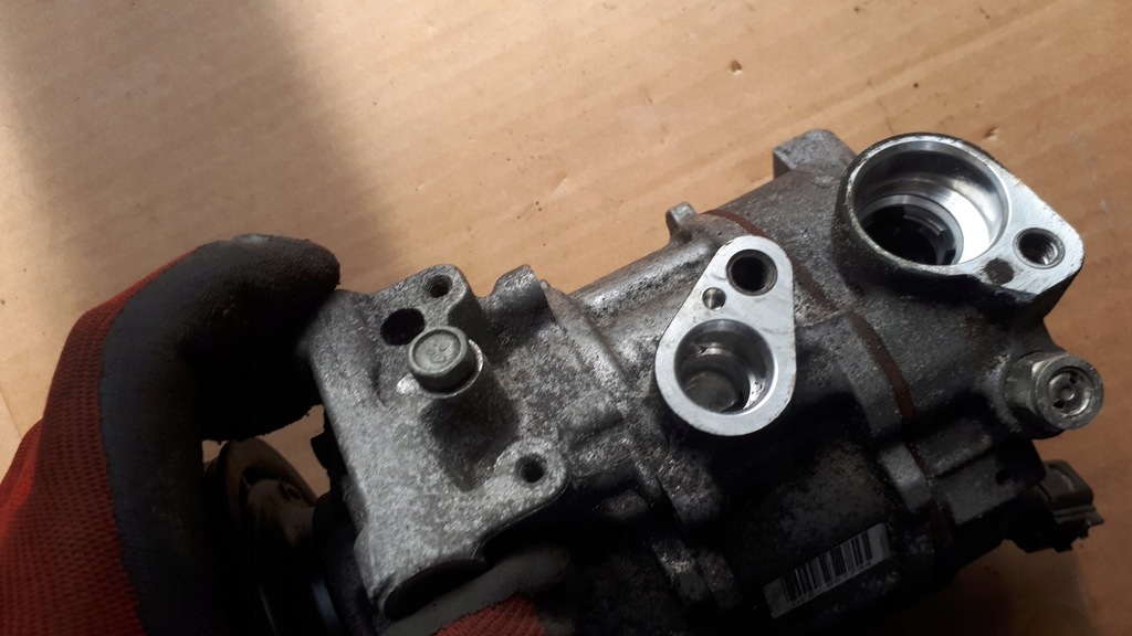 фото №8, A4 b9 8w компрессор кондиционера 2.0 tdi a5 8w