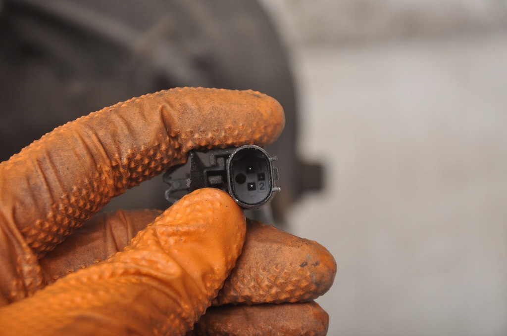 фото №7, Maserati ghibli iii 3.0 d поворотный кулак левый задняя