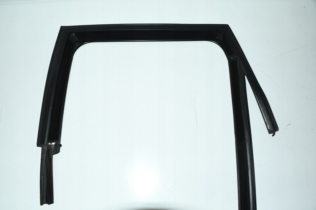 фото №1, Рамка прокладка двері лівий задня 7322443 mini one cooper f55