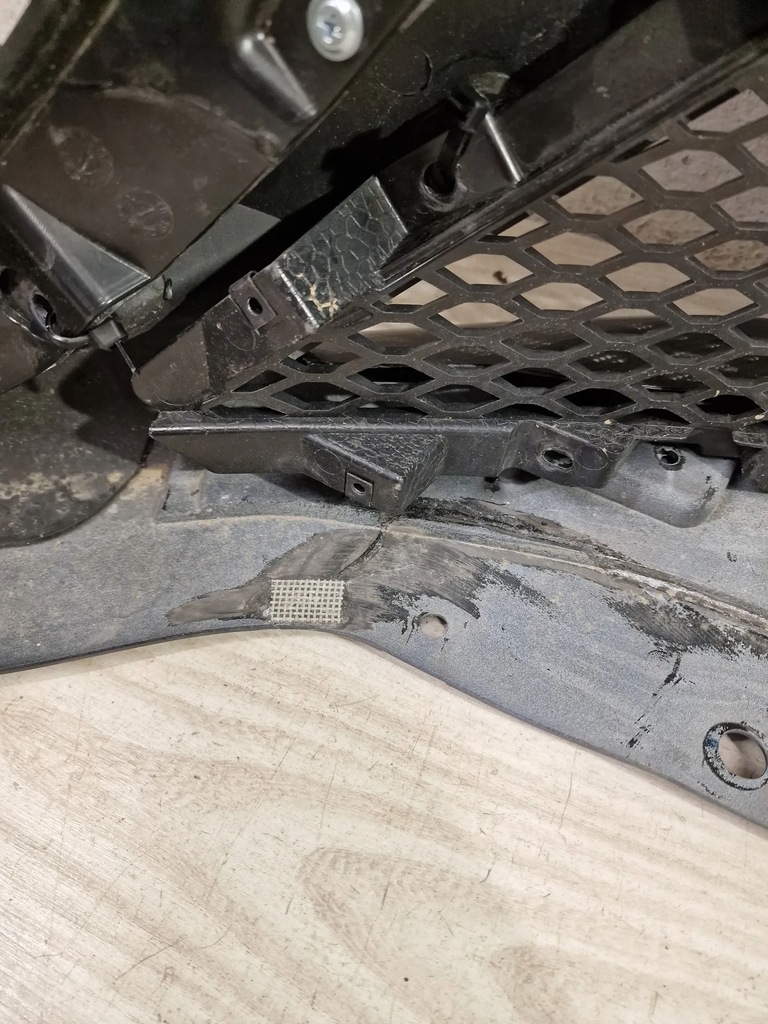 фото №16, Maserati levante trofeo gts бампер перед передний