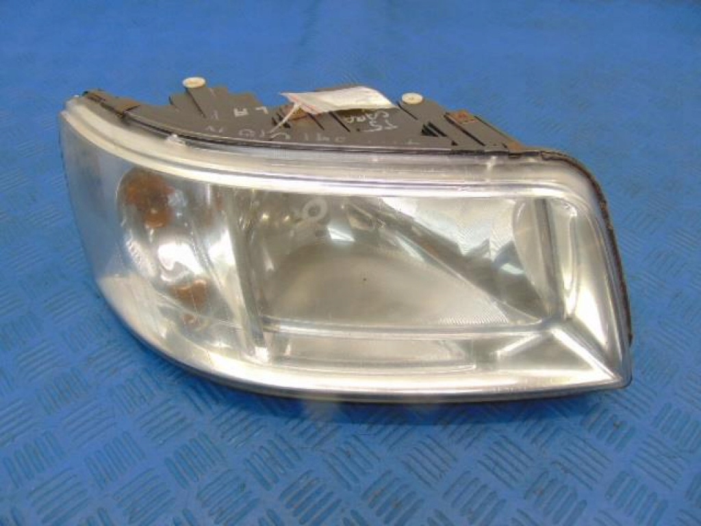 Купити Volkswagen t5 фара правий 1305235738