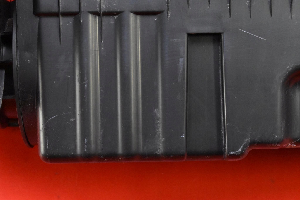 фото №8, Корпус фільтра повітря p51n-133ay mazda mx5 mx-5 4 iv d 2.0 160 km 15-18