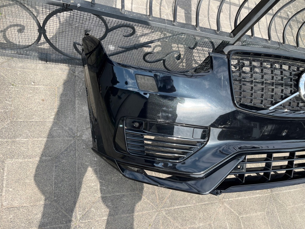 Volvo xc90 2 рестайлінг  r-design бампер передні  передній Недорого