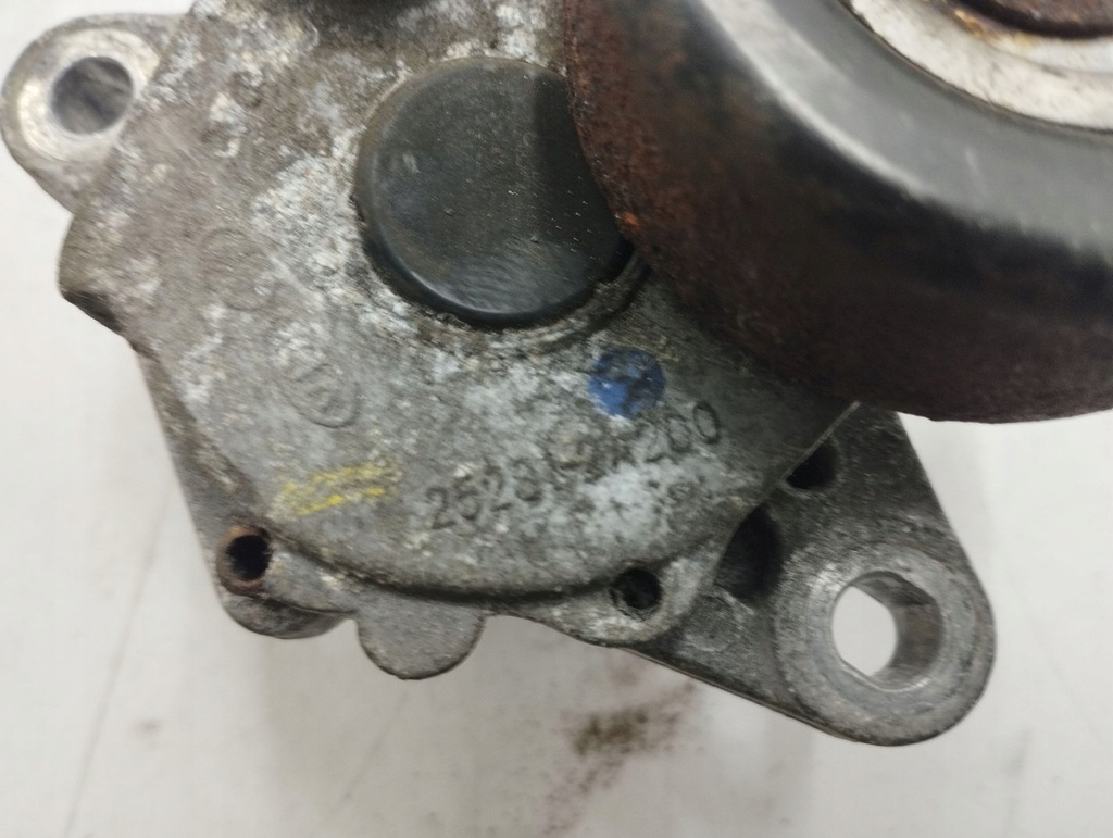 фото №6, Hyundai i30 2013 натягувач ремінь багаторучейковий / генератора