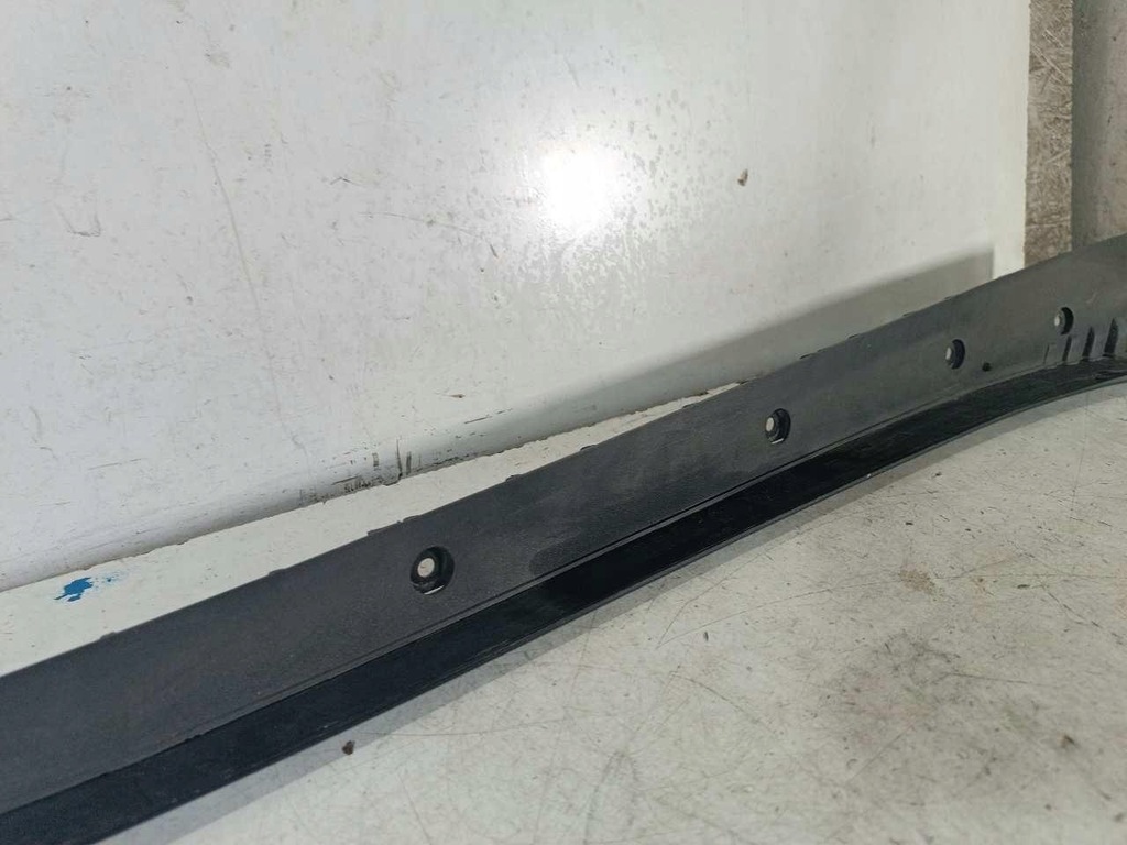 фото №6, Молдинг скло лобове права seat altea 5p0854320d