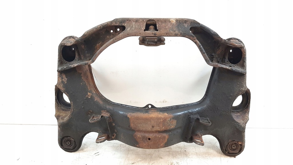 фото №1, 1971 mercedes-benz compakt w115 підрамник