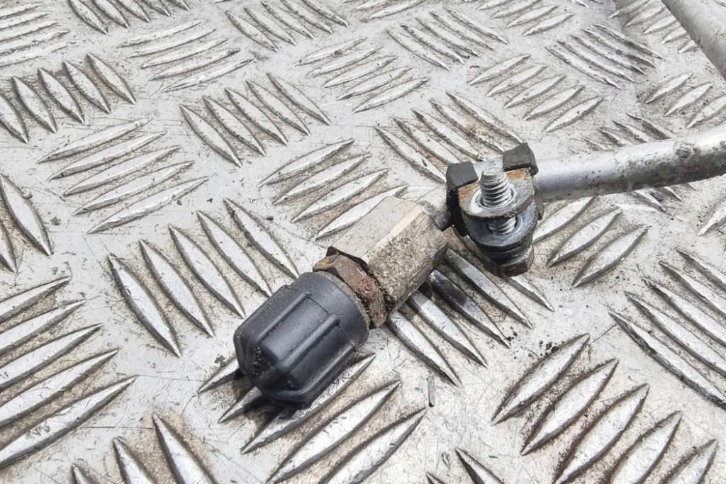 фото №3, Трубки кондиціонера mini cooper r50, r53 1504537 1.6l бензиновий 2003