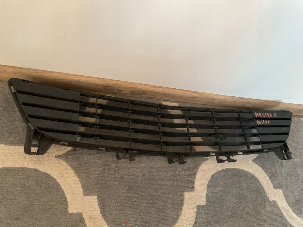 Opel meriva a решётка бампера нижний po lift оригинальная Киев