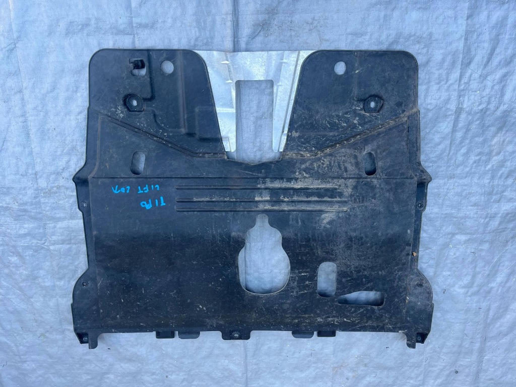 Купить Fiat tipo 2 рестайлинг  накладка двигателя нижняя 2021-