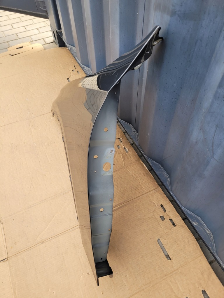 Крыло левый перед передний левый mercedes glc w254 a2548810100 Киев