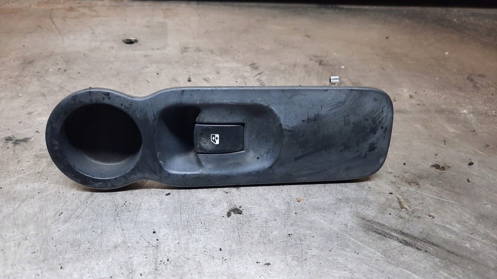 фото №1, Панель управление окон renault modus 8200278436