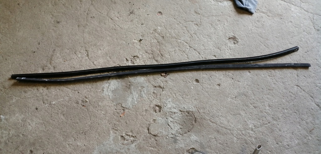 фото №1, Ford fiesta mk6 5d молдинг кровельная