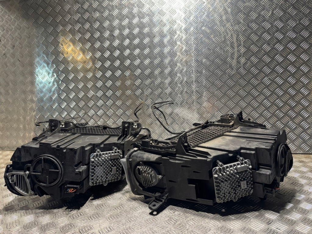 Bmw x5 f15 lci x6 f16 рестайлинг  фара ful led адаптивный левая перед левый 8738673 Киев