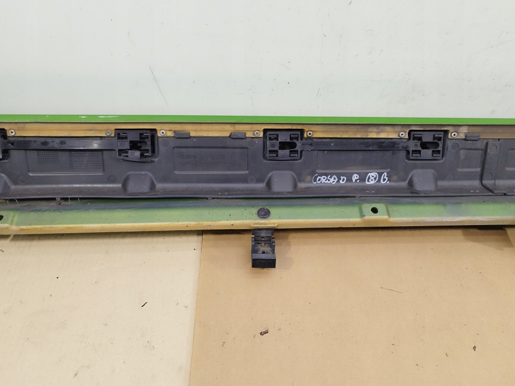 Накладка  порог порог правая opel corsa d opc line 2006-2014 z30p 3 дверь Недорого