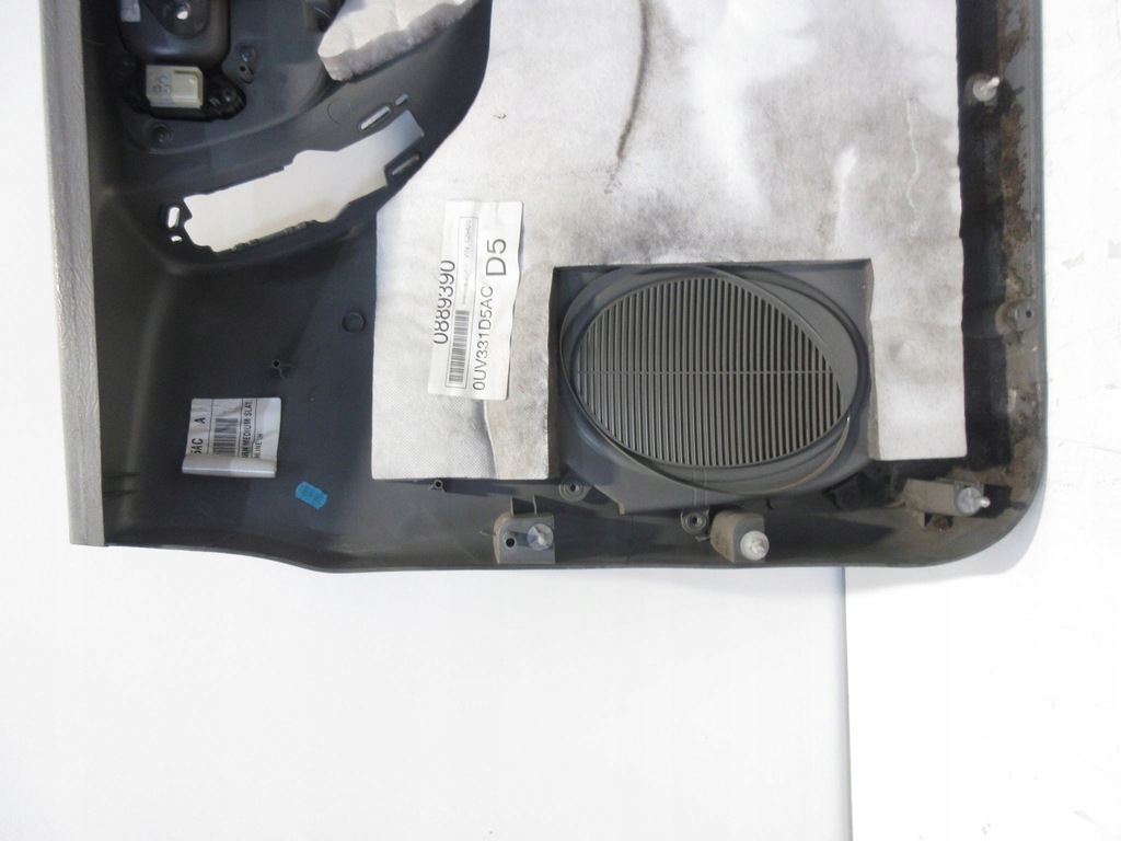 фото №5, Chrysler grand voyager iv 2.8 crd обшивка дверь перед левый правый