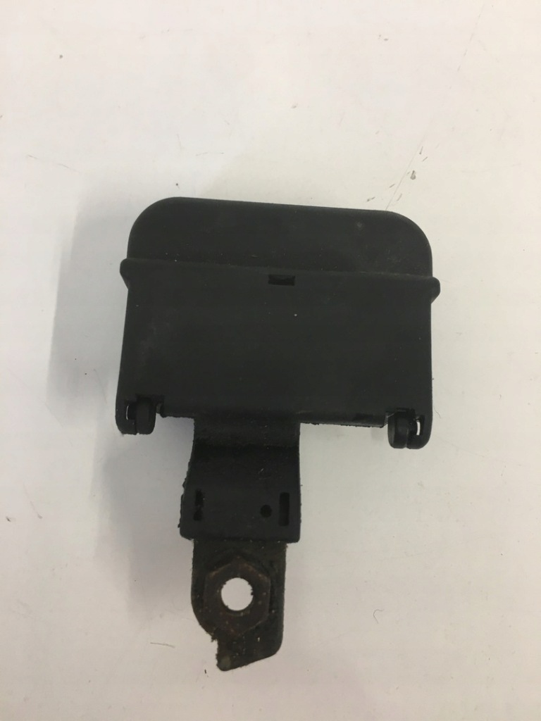 Клема запобіжник vw passat b5 audi 8z0941824c Недорого